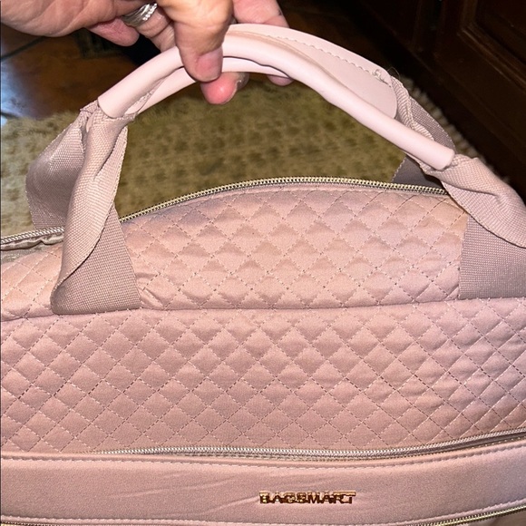 Blush Quilted Laptop Bag - Picture 10 of 10
